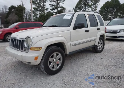 2005 Jeep Liberty Limited Edition из США, поврежденный, VIN 1J4GK58K55W510757